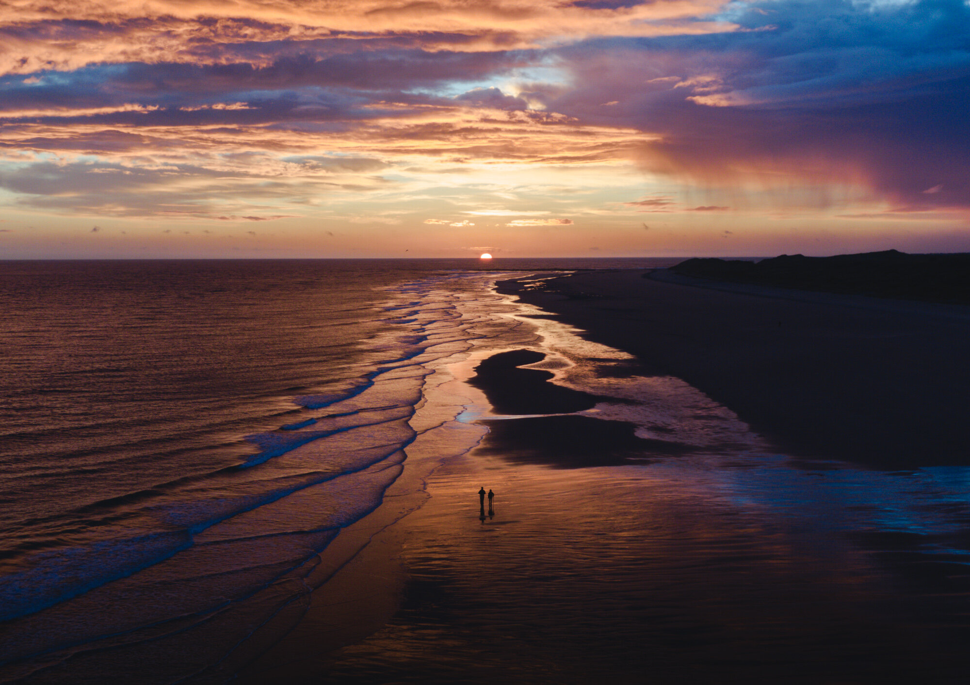 bamburgh beach sunrise coastal landscape lifestyle photographer london