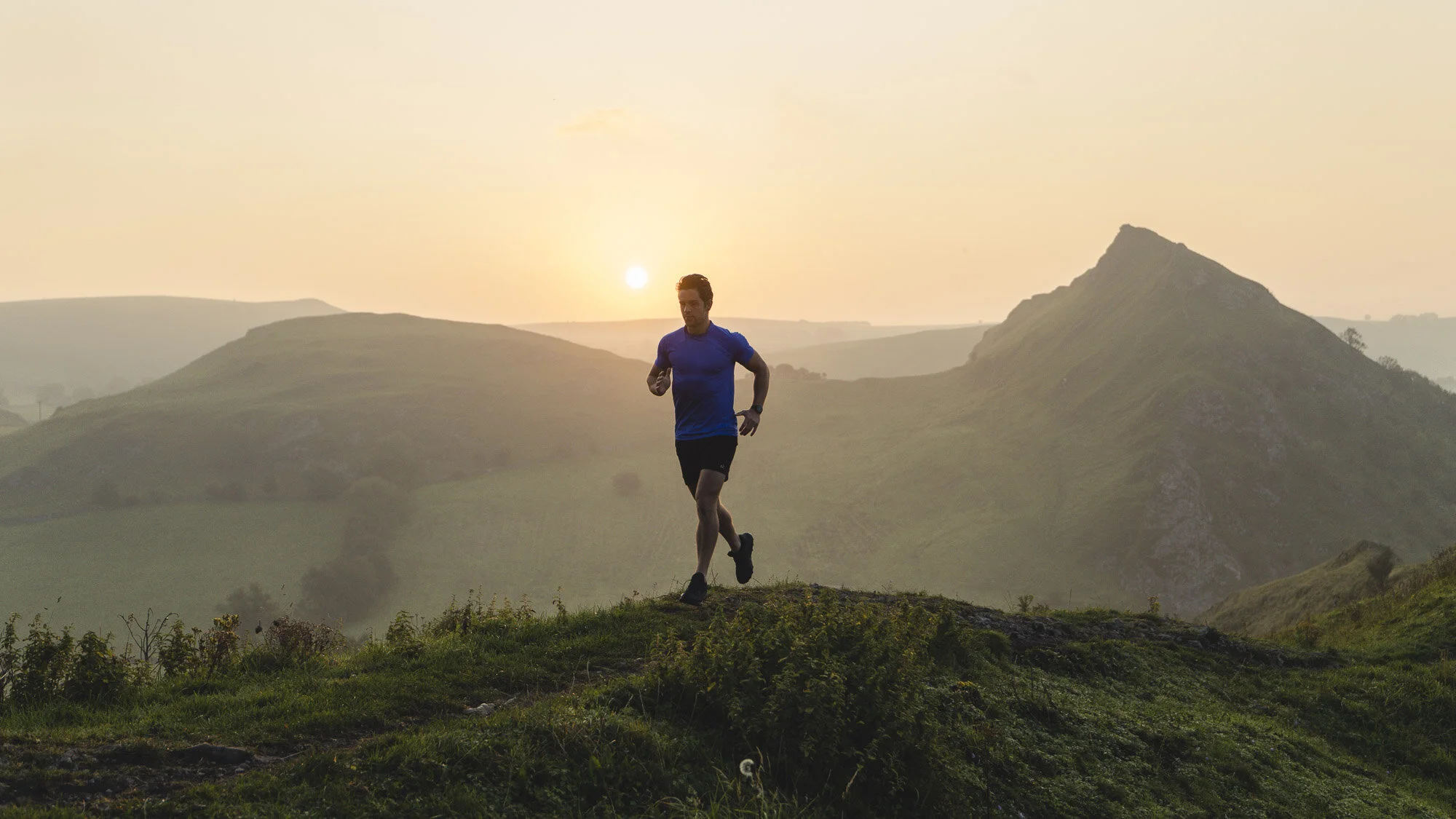 Colter and Roe activewear outdoor sunrise brand photography