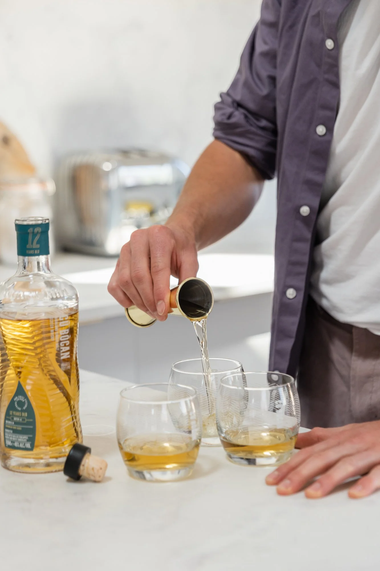 C&ugrave; B&ograve;can 12 Year whisky adventure lifestyle photography