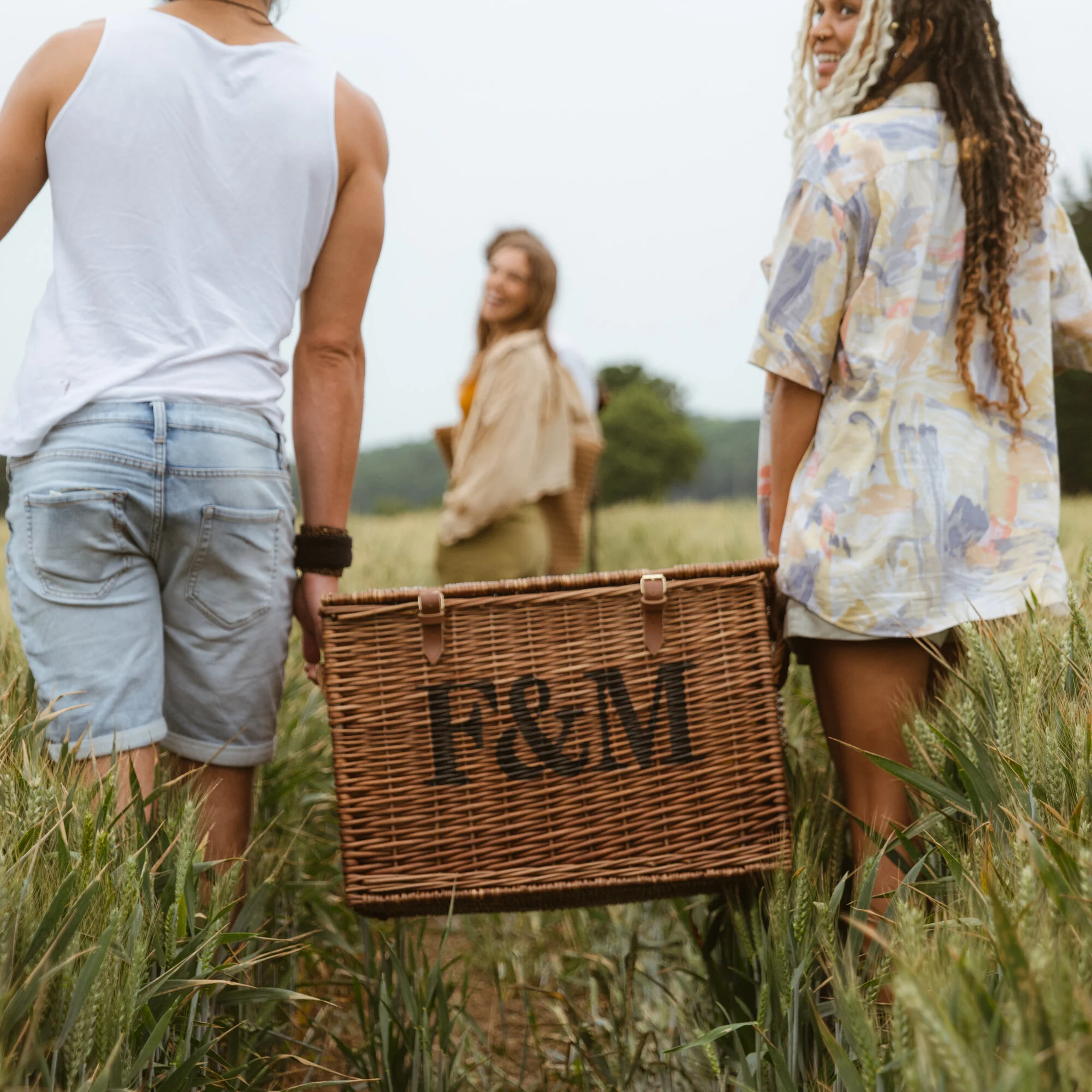 Fortnum and Mason Set Summer Free lifestyle photography