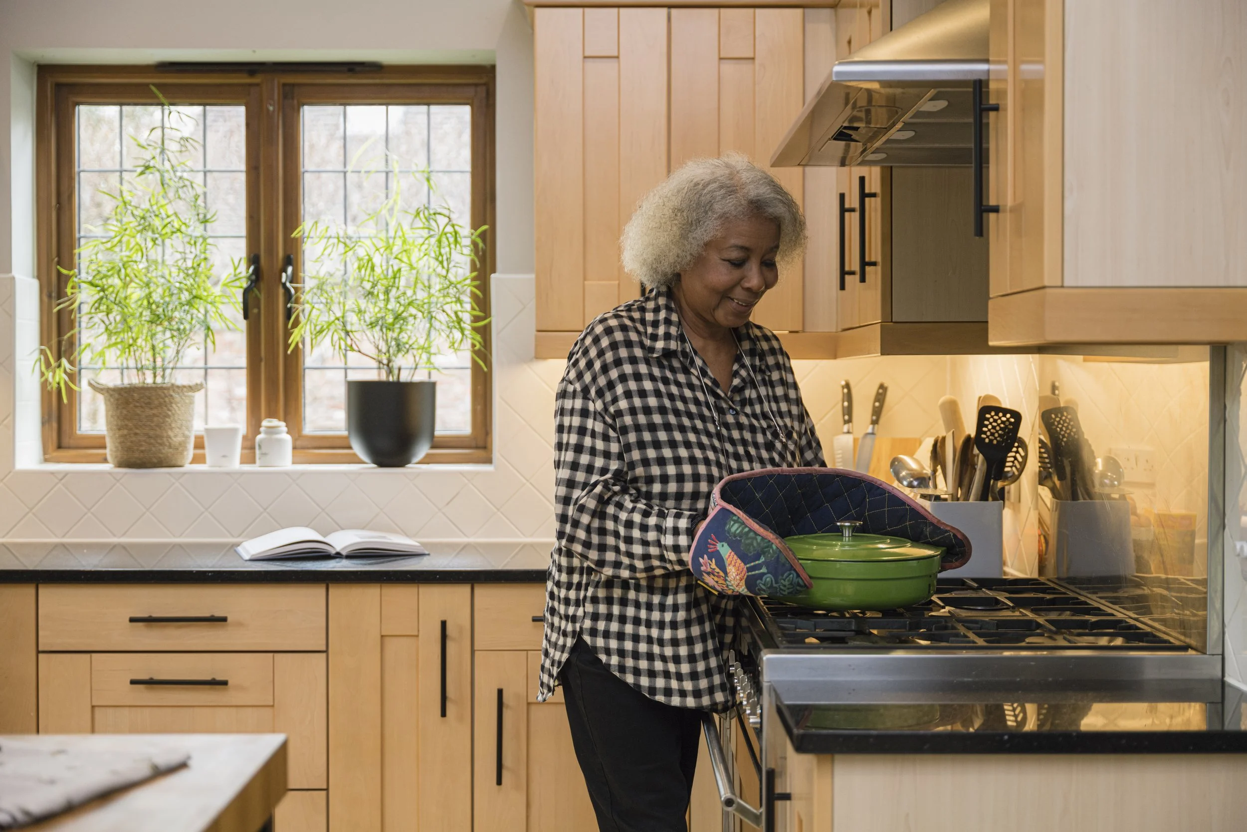 Intelligent Lilli brand photography technology company