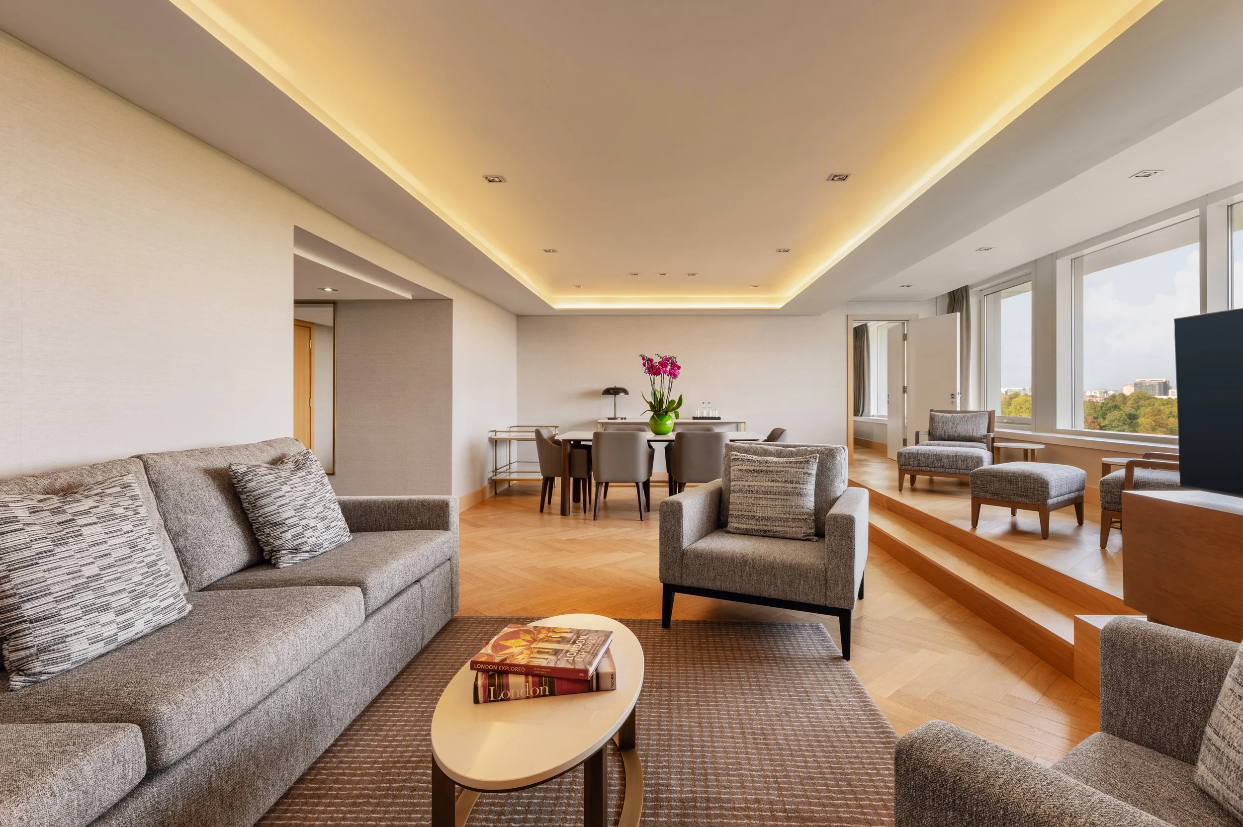 Royal Garden Hotel master suite luxury bathroom photography