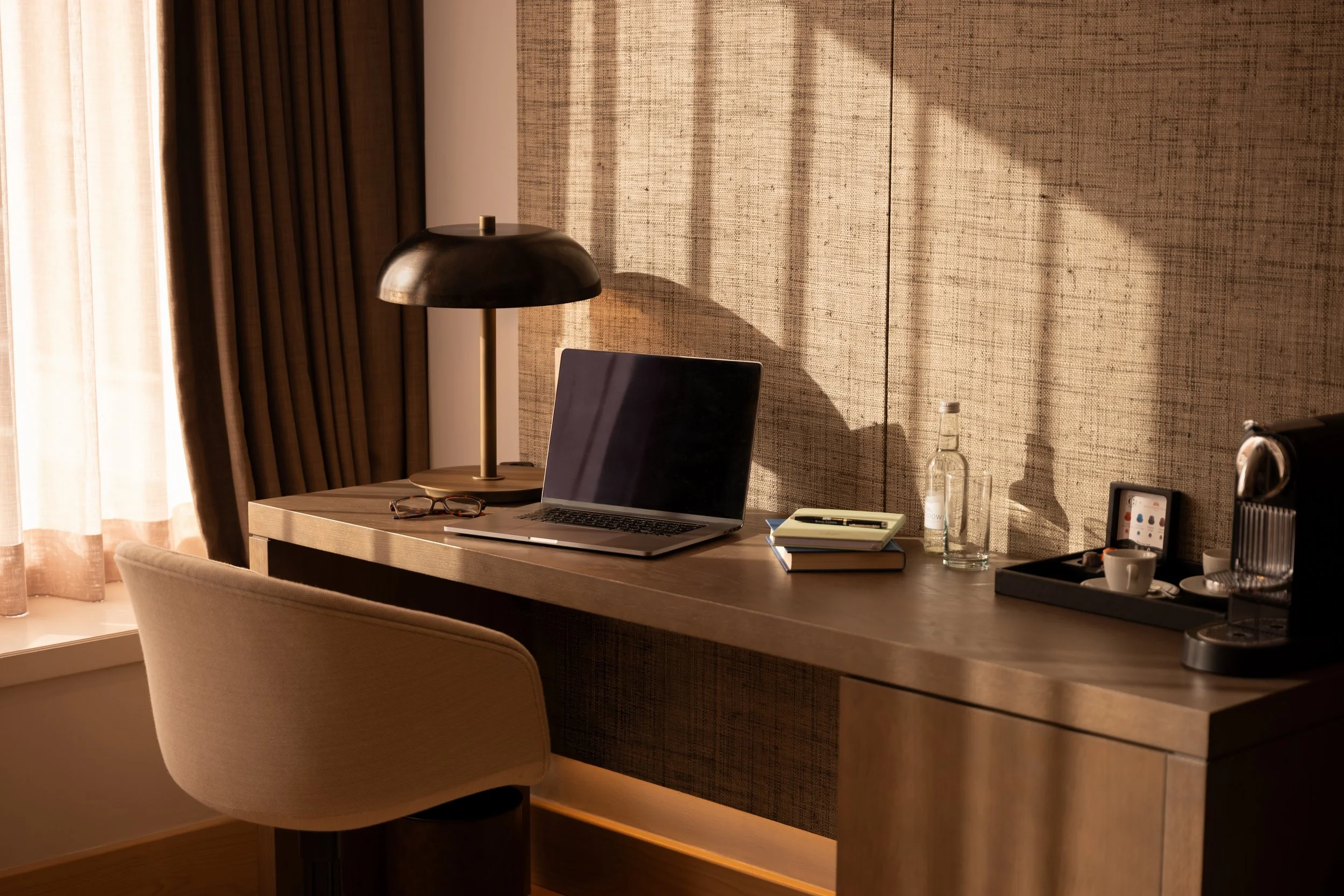 Royal Garden Hotel food and beverage lifestyle photography