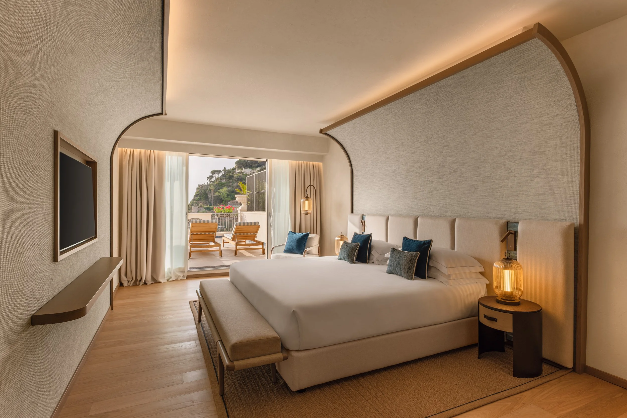 VRetreats Mazzaro Sea Palace presidential suite Taormina Sicily