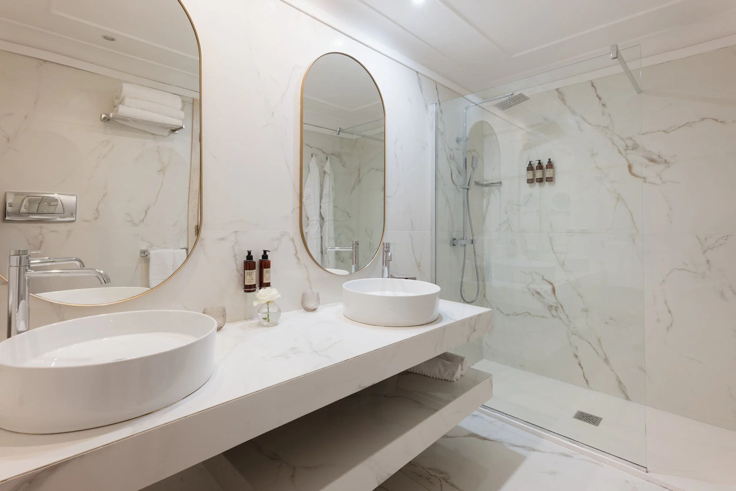 VRetreats Atlantis Bay — Junior Executive Suite Sea View photography